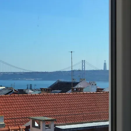 公寓 Little Penthouse With A View
